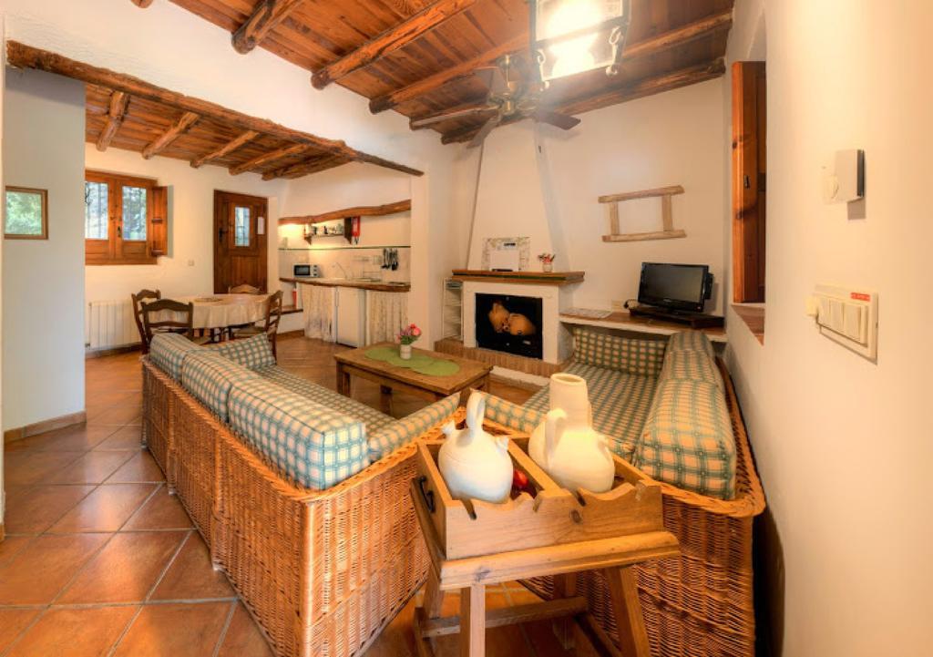 Cortijo Balzain Apartman La Zubia Szoba fotó